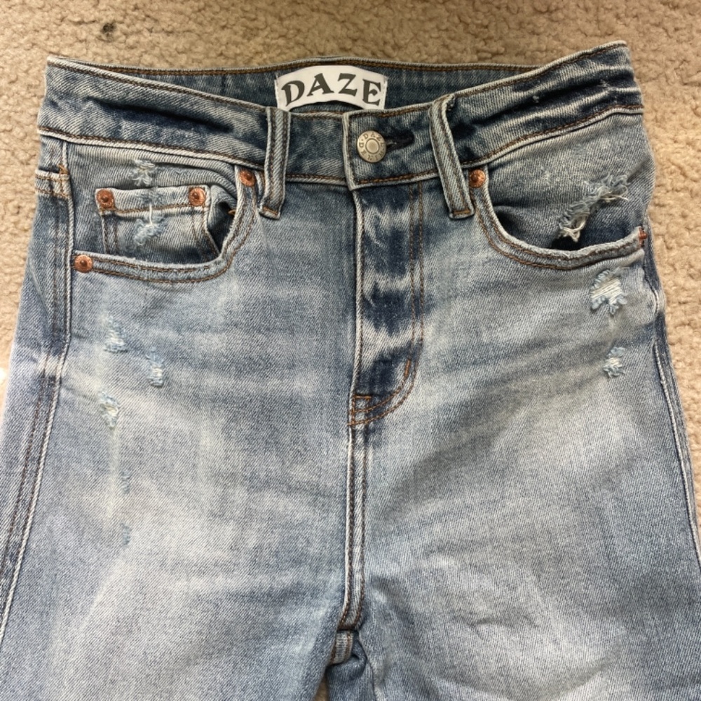 Jeans - Picture 2 of 2